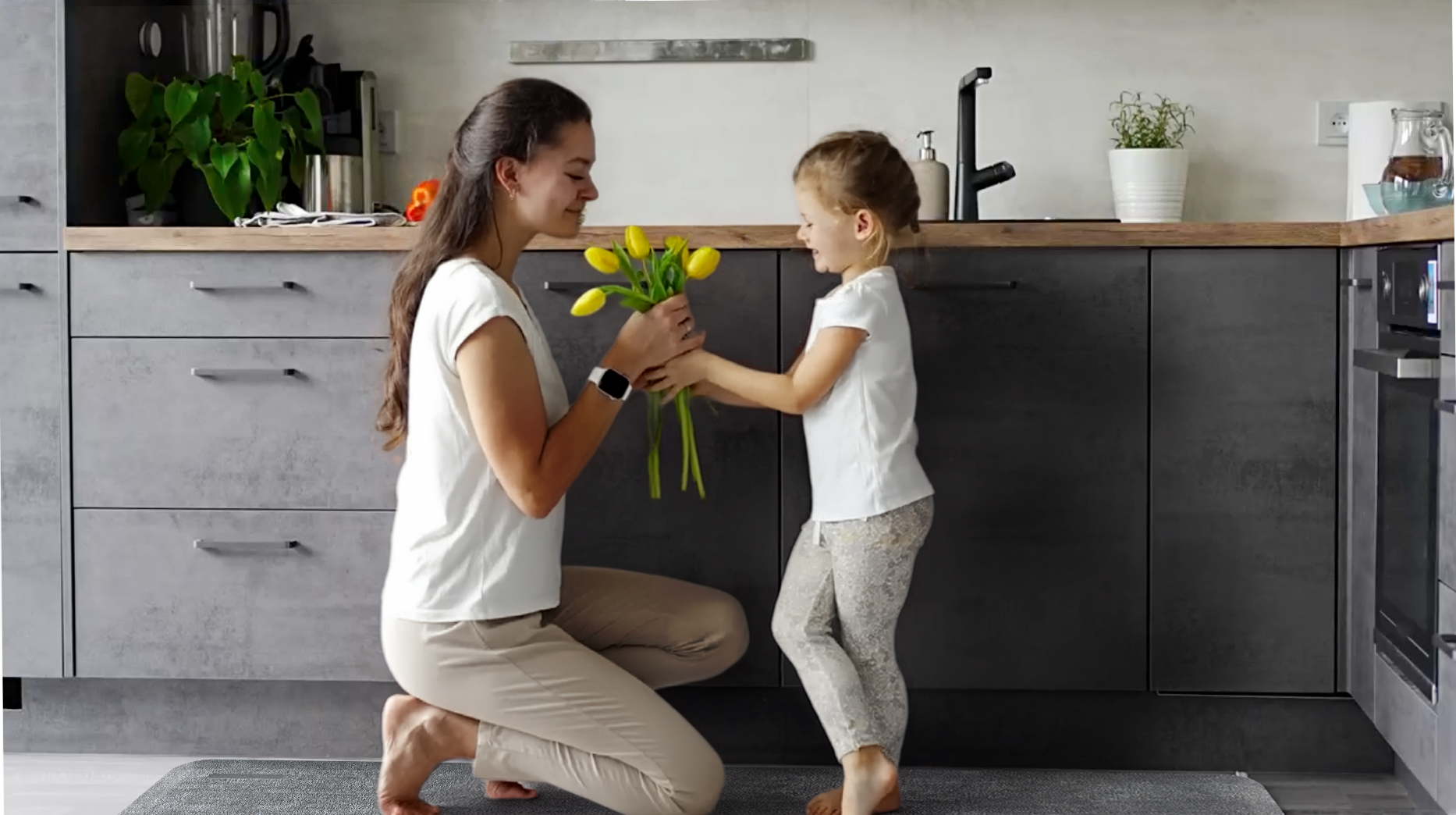 Why a WellnessMat Makes the Perfect Mother's Day Gift — For Every Kind of Mom