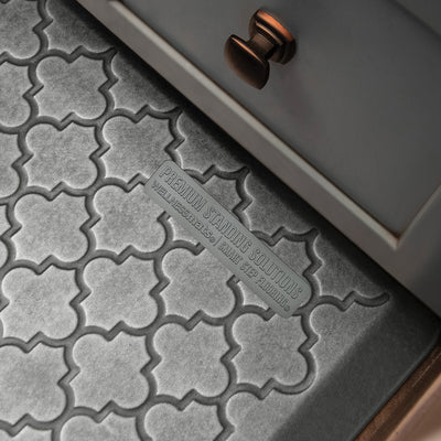 Trellis Collection – Silver Leaf